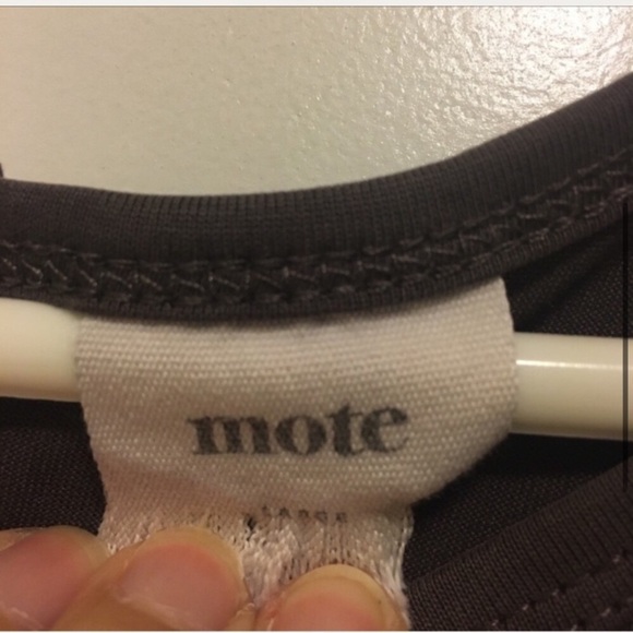 Mote Dark Gray High Low Short Sleeve Top Large - Picture 2 of 4